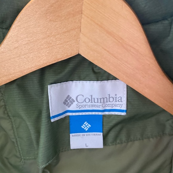 Columbia down jacket size L GUC - Picture 3 of 4